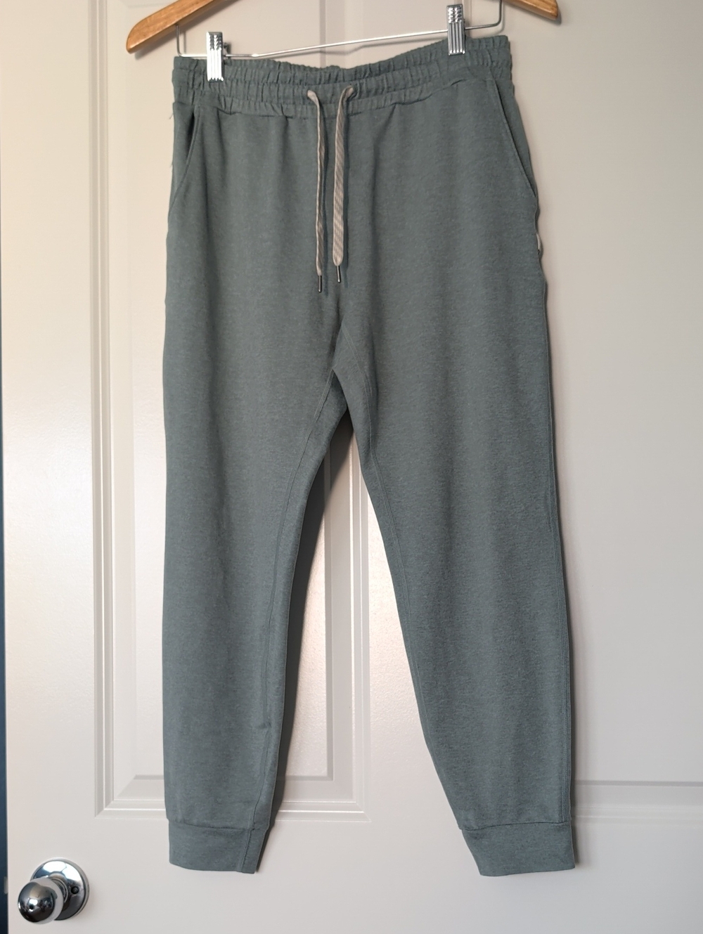 Vuori Slate Green Women's Performance Jogger